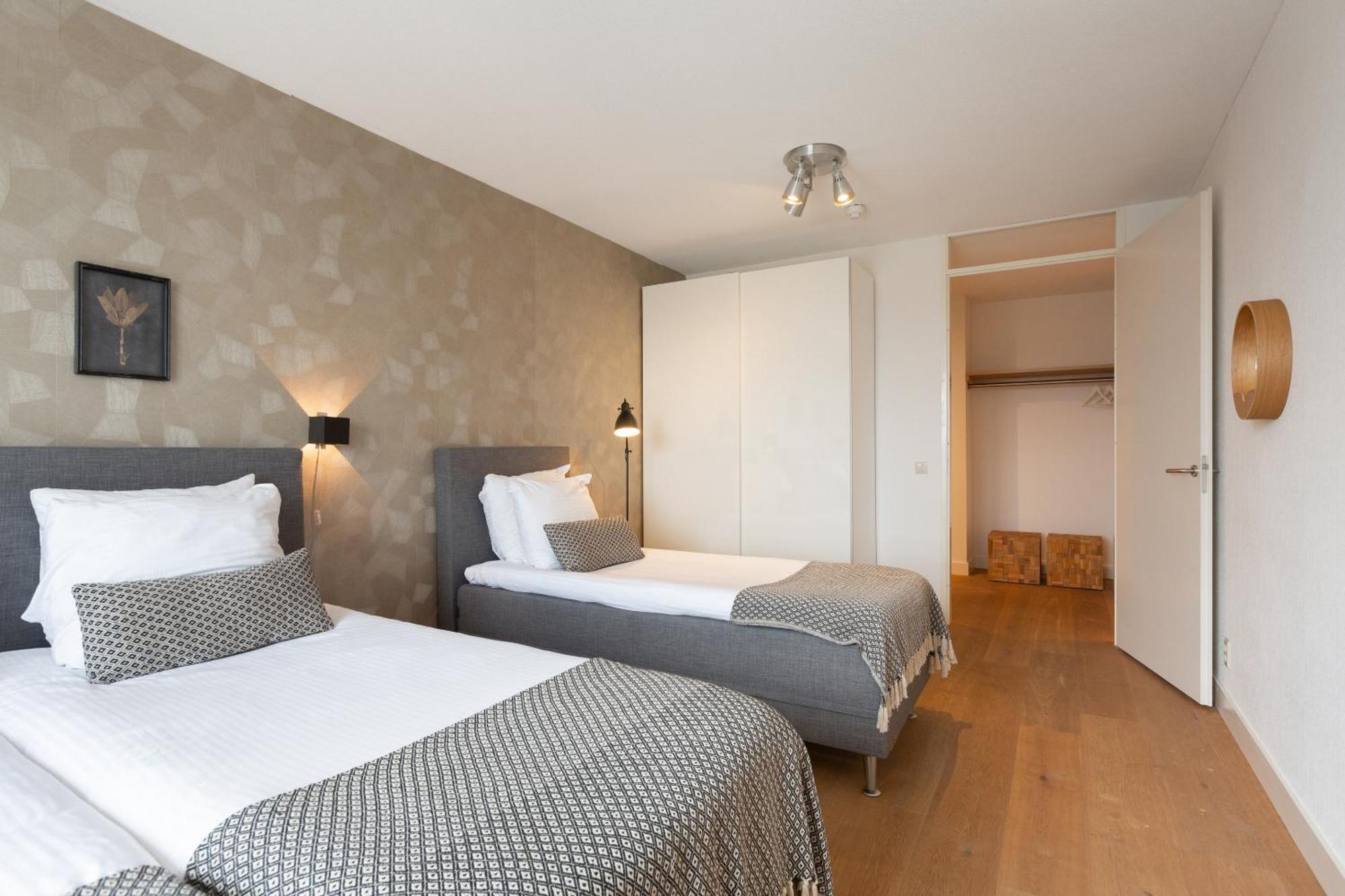 Bizstay Harbour III Scheveningen Apartments 헤이그 객실 사진