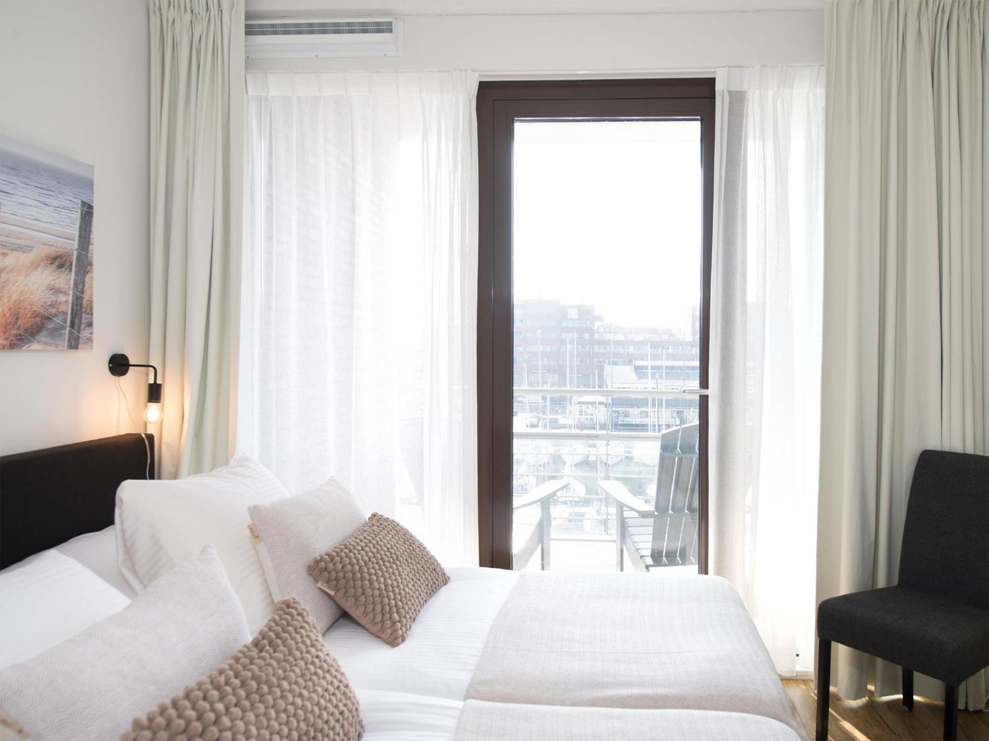 Bizstay Harbour III Scheveningen Apartments 헤이그 객실 사진