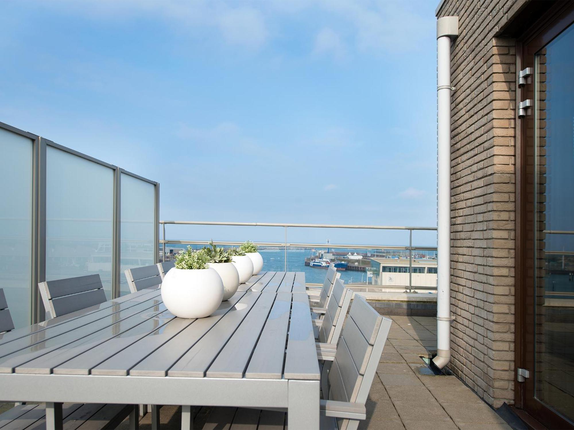 Bizstay Harbour III Scheveningen Apartments 헤이그 객실 사진